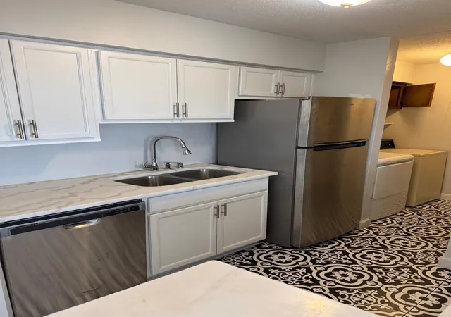 10603-s-wilcrest-dr-35-houston-tx-77099/hzid_c593f74f