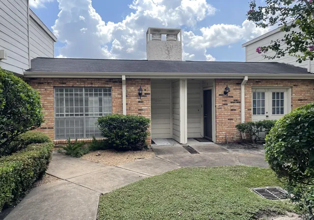 6201-beverlyhill-st-8-houston-tx-77057/hzid_7425a647