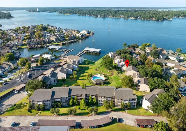 204-lakeview-ter-g-conroe-tx-77356/hzid_e800cde3