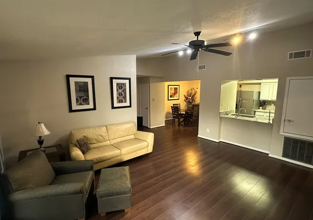 8100-cambridge-st-32-houston-tx-77054/hzid_c3eee97a