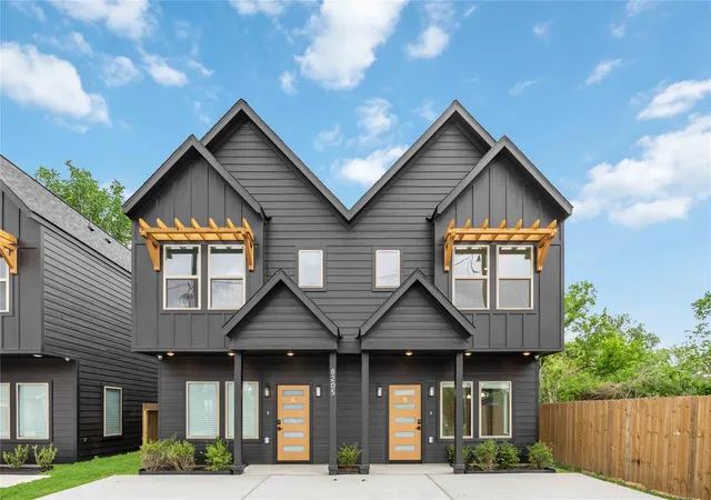 4916-tronewood-st-a-b-houston-tx-77028/hzid_04947466