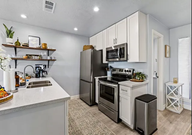 7600-seawall-blvd-208-galveston-tx-77551/hzid_7314779e