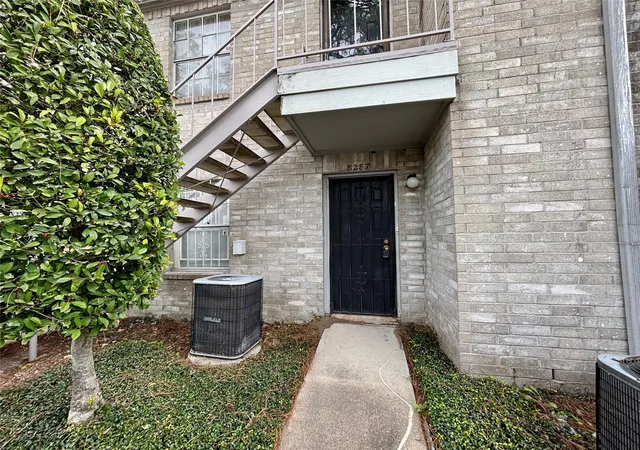 8287-creekbend-dr-8287-houston-tx-77071/hzid_4d36cf77