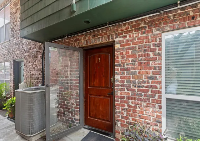 1205-autrey-st-13-houston-tx-77006/hzid_d39f55b6