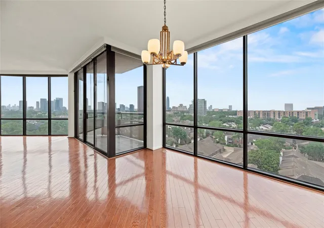 1111-bering-dr-1001-houston-tx-77057/hzid_7c37e1bf