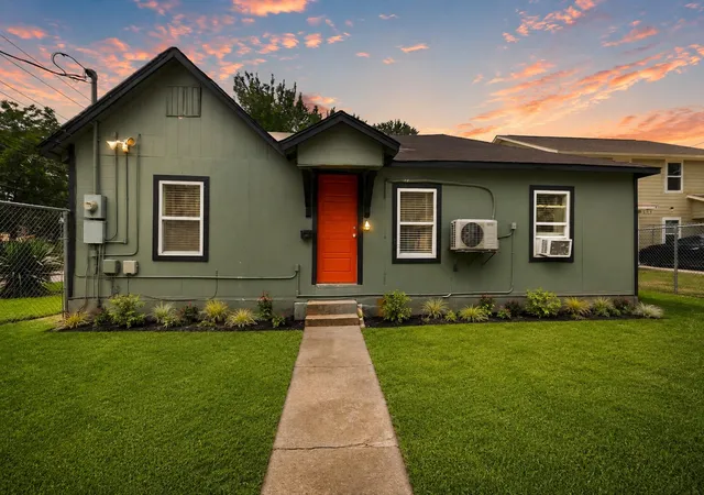 513-ave-i-conroe-tx-77301/hzid_fddcd516