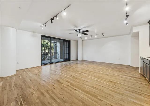 3030-post-oak-blvd-203-houston-tx-77056/hzid_9fbdf041