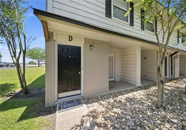 1406-summit-st-d-college-station-tx-77845/hzid_d29f4e27