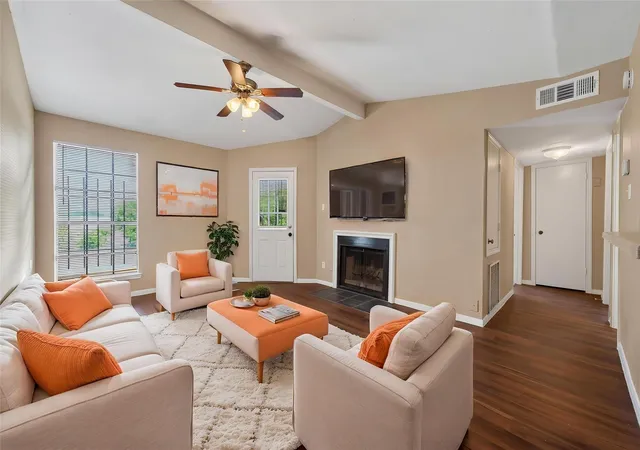 12500-sandpiper-dr-122-houston-tx-77035/hzid_490c5955