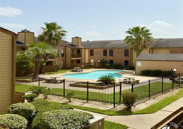 16111-aspenglenn-dr-208-houston-tx-77084/hzid_73bfa98b