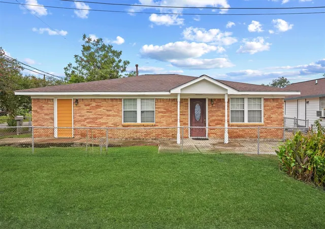 4515-salina-st-houston-tx-77026/hzid_77d55a3b