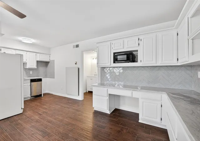 1311-antoine-dr-159-houston-tx-77055/hzid_4f131967
