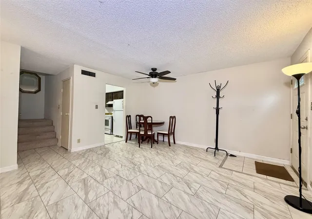 11002-hammerly-blvd-88-houston-tx-77043/hzid_f8125895