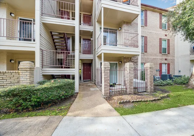 2120-el-paseo-st-2422-houston-tx-77054/hzid_1c4e1929
