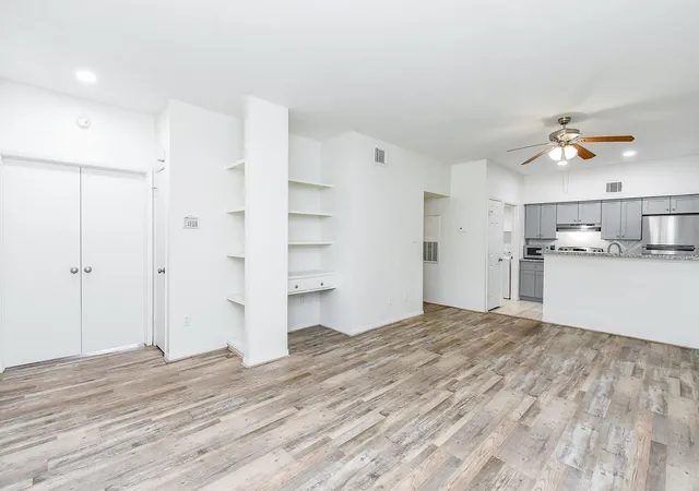 2626-holly-hall-st-307-houston-tx-77054/hzid_699c6cd7