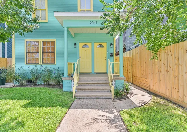 2917-ave-q-1-2-galveston-tx-77550/hzid_9b4b30f2