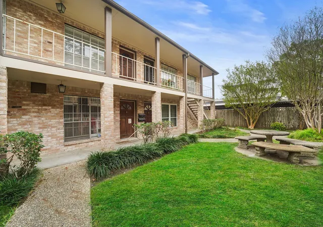 815-wax-myrtle-ln-a-houston-tx-77079/hzid_c5289b77