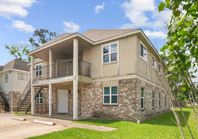 700-lyle-w-ave-b-cleveland-tx-77327/hzid_fd17f0c7