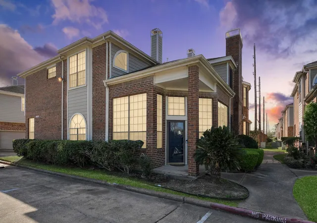 8888-benning-dr-171-houston-tx-77031/hzid_8e80b206
