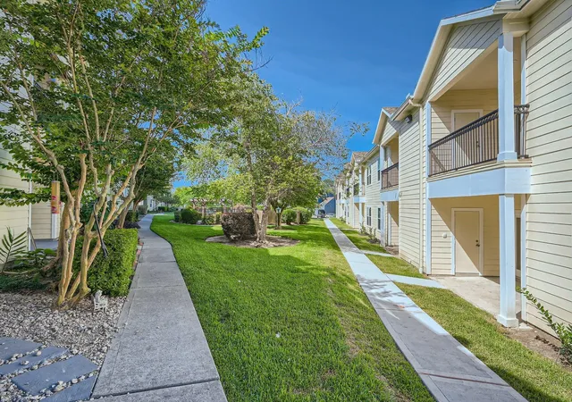 12565-melville-dr-316-montgomery-tx-77356/hzid_d8670cc0