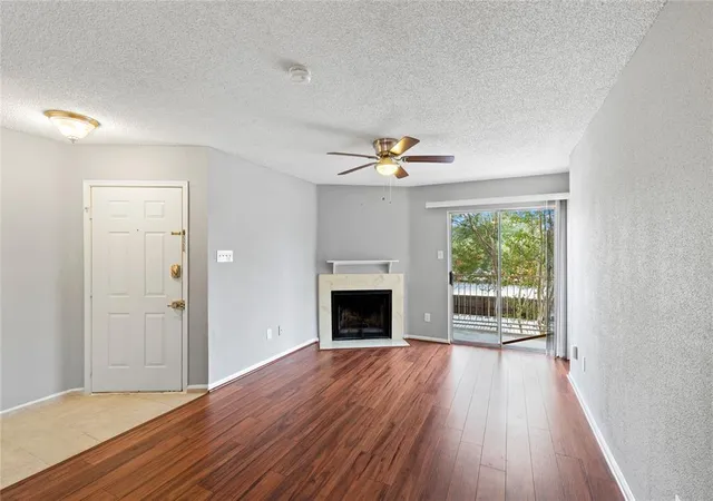11201-lynbrook-dr-3837-houston-tx-77042/hzid_511aff8d