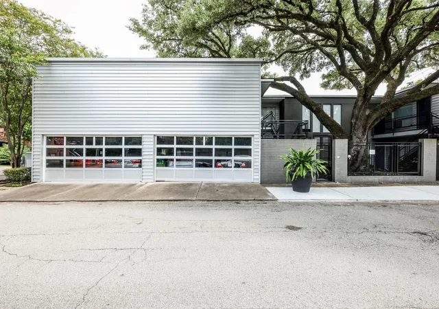 1219-banks-st-1-houston-tx-77006/hzid_07f0909f