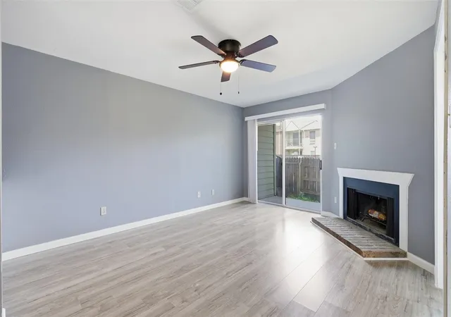 18800-egret-bay-blvd-1007-webster-tx-77058/hzid_1c53519f