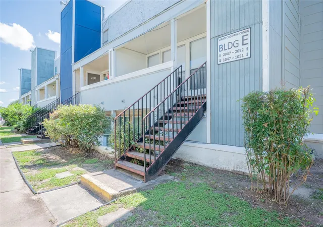 781-country-pl-dr-2052-houston-tx-77079/hzid_864caf8e