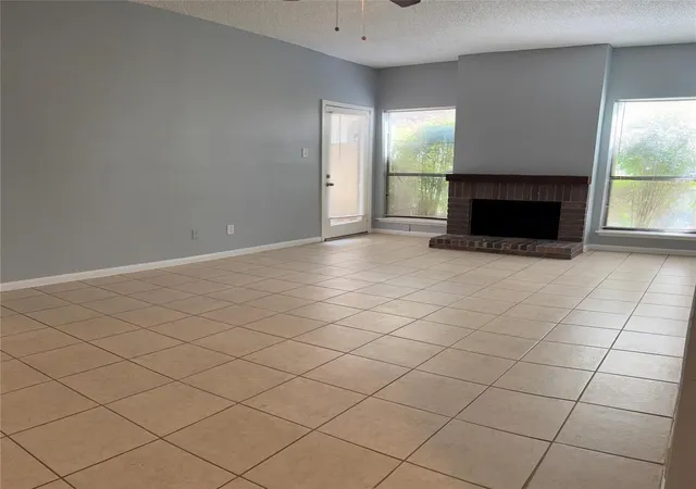 10049-westpark-dr-107-houston-tx-77042/hzid_5982fbaa