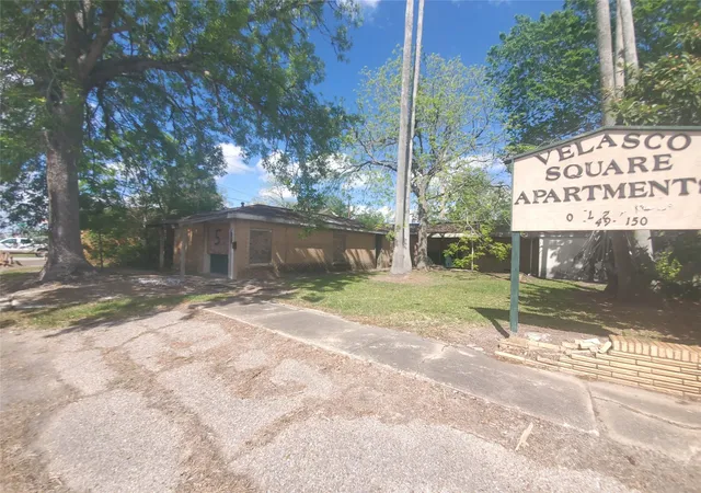 708-n-velasco-st-n-angleton-tx-77515/hzid_f7472987