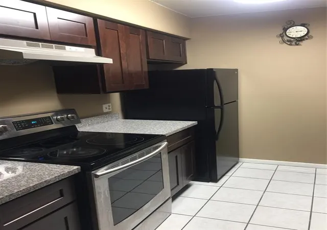 3025-walnut-bend-ln-22-houston-tx-77042/hzid_6b5c5a6e