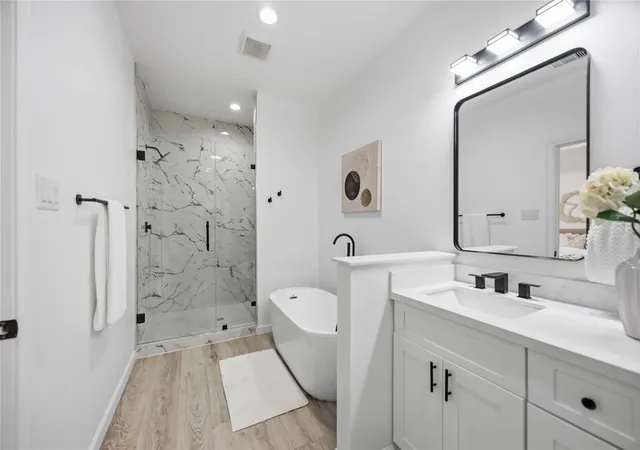 5214-rue-st-houston-tx-77033/hzid_0372bd1e