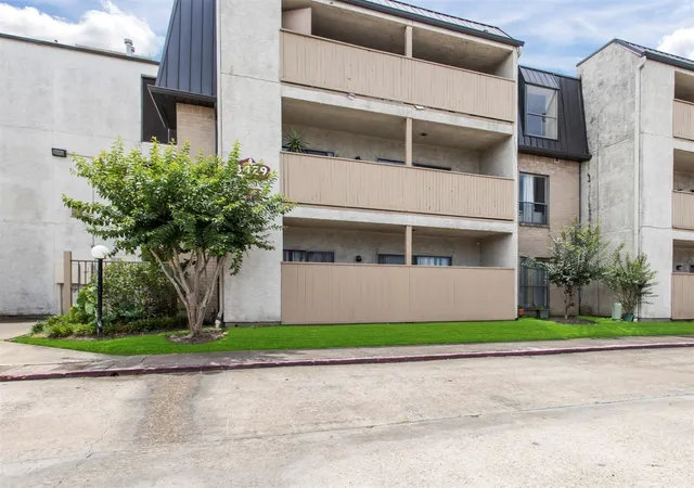 8429-hearth-dr-3-houston-tx-77054/hzid_1b8c2994