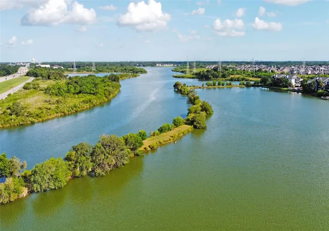 18800-egret-bay-blvd-1201-webster-tx-77058/hzid_56e9dea8