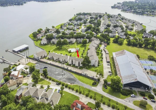 203-c-lakeview-ter-montgomery-tx-77356/hzid_bec2196c