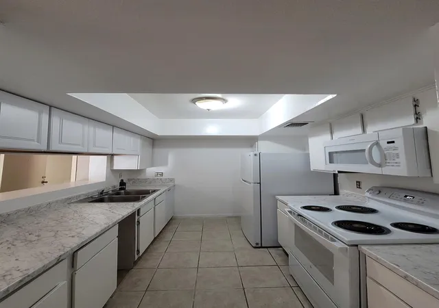 2814-s-bartell-dr-10-houston-tx-77054/hzid_c1b88ab7