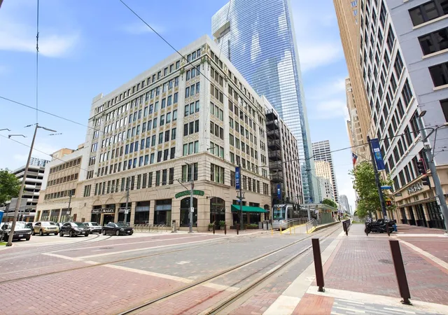 705-main-st-209-houston-tx-77002/hzid_5e39757b