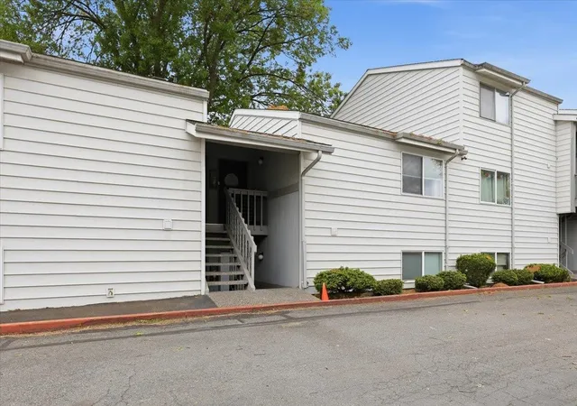 310-n-raymond-rd-spokane-valley-wa-99206/hzid_ad7bfef5