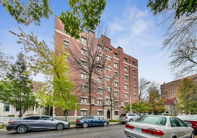 1330-e-56th-street-7w-chicago-il-60637/hzid_b9ed06a6