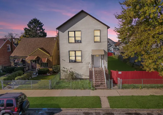 10024-s-ave-m-chicago-il-60617/hzid_7c96bd8c