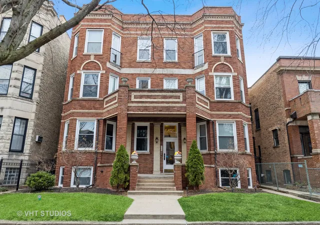 1430-w-cuyler-ave-3w-chicago-il-60613/hzid_235fe6dd