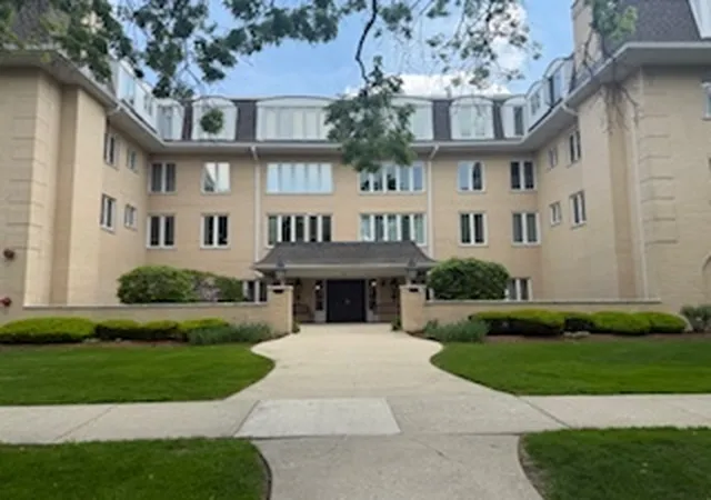 75-6th-ave-209-la-grange-il-60525/hzid_0cec7073