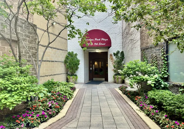 40-e-9th-st-512-chicago-il-60605/hzid_4b3d9d74