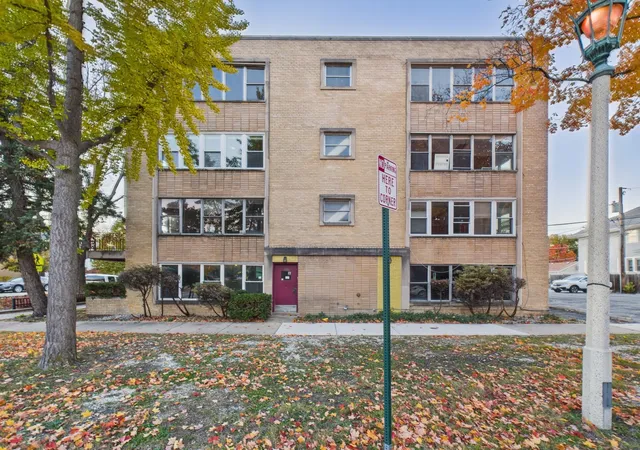 300-chicago-ave-4n-oak-park-il-60302/hzid_a6db8a3d