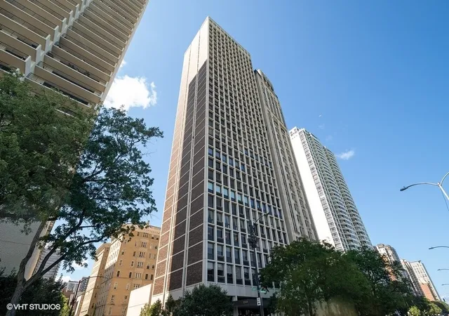 1240-n-lake-shore-dr-5a-chicago-il-60610/hzid_adaacecf