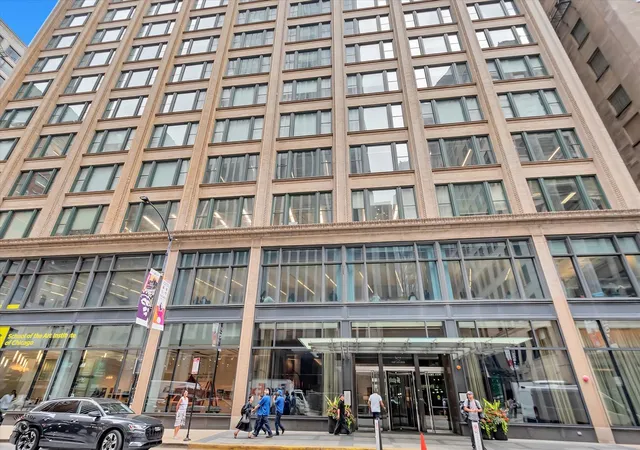 60-e-monroe-st-1701-chicago-il-60603/hzid_45f50e6b
