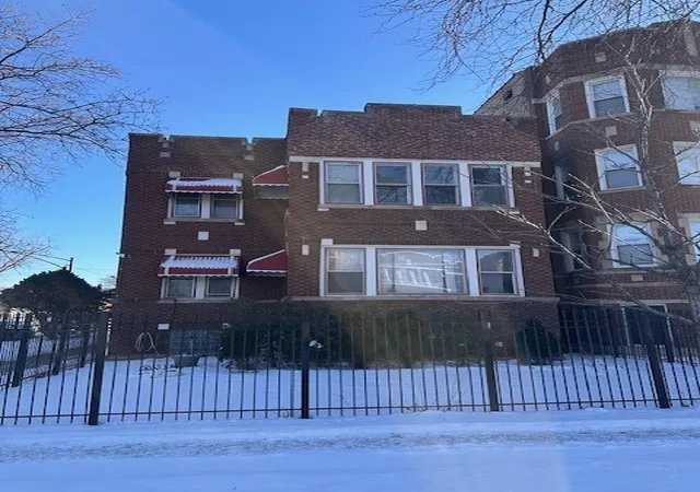 1473-w-77th-street-chicago-il-60620/hzid_4c8421da