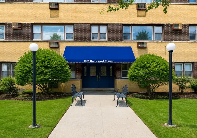 222-washington-blvd-105-oak-park-il-60302/hzid_b79c6bf5