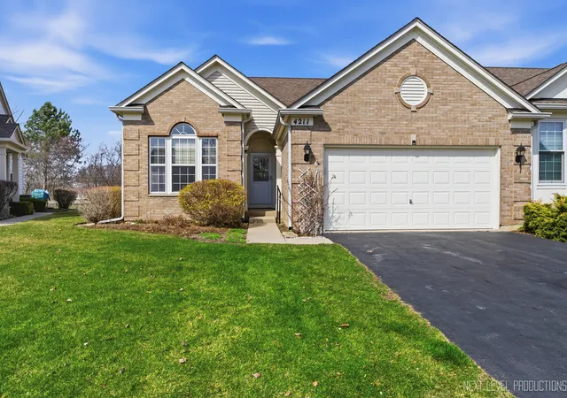 4211-whitehall-ln-algonquin-il-60102/hzid_73bd3c8d