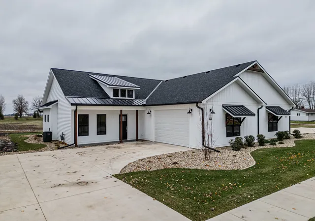 1015-s-6th-street-1-princeton-il-61356/hzid_9bffbc5a
